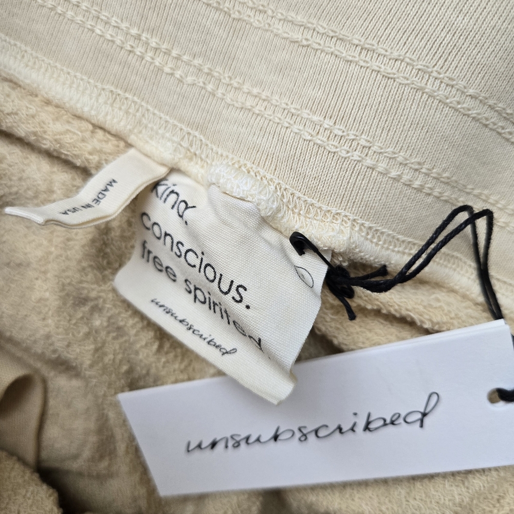 NWT Unsubscribed Fleece Joggers - Picture 6 of 7